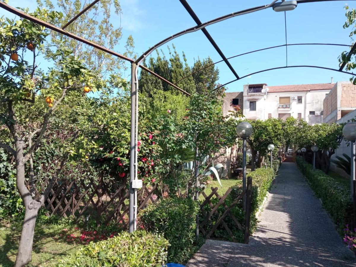 Il Giardino Degli Agrumi กาแซร์ตา ภายนอก รูปภาพ