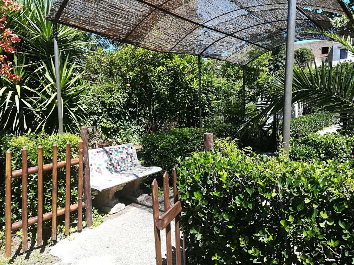 Il Giardino Degli Agrumi กาแซร์ตา ภายนอก รูปภาพ